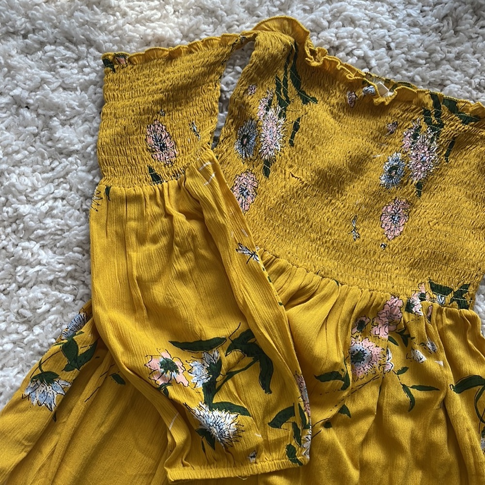 Sundress - Picture 2 of 2